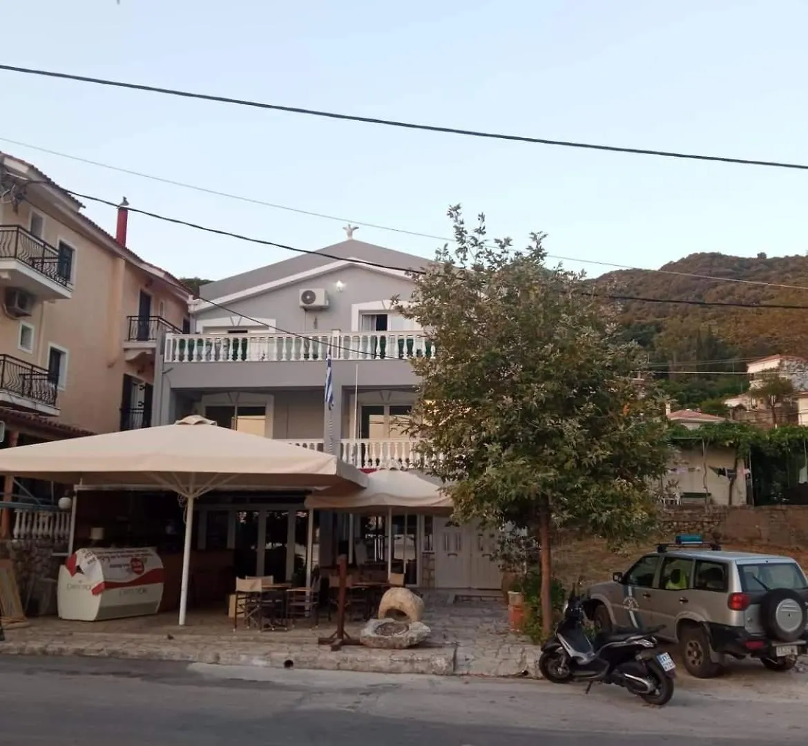 Vasilis Travlos Apartment Poros