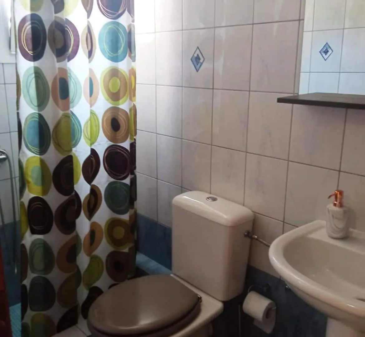 Vasilis Travlos Apartment Poros  0*, Poros (Kefalonia) Greece