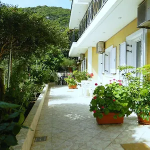 Ariston Aparthotel